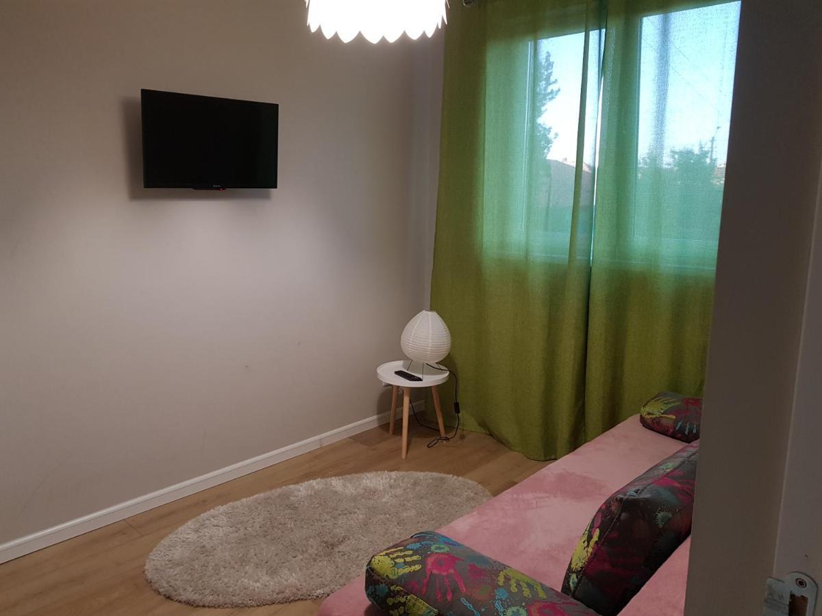Sunshine Apartament Târgu-Mureş Oda fotoğraf